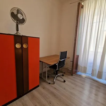 House In The City Center-casa Nel Centro Della Citta Milan