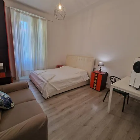 House In The City Center-casa Nel Centro Della Citta Homestay *