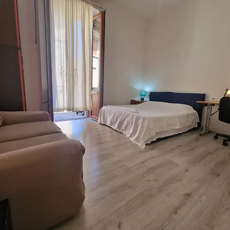 House In The City Center-casa Nel Centro Della Citta * Milan